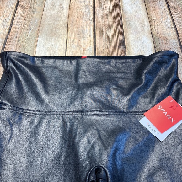 SPANX- Faux Leather Moto Leggings, Black, Size L - Picture 3 of 7